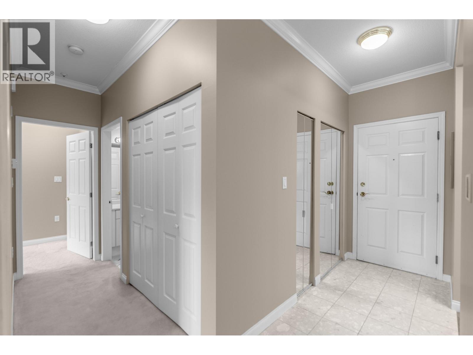 207 2985 Princess Crescent Property Photo 11