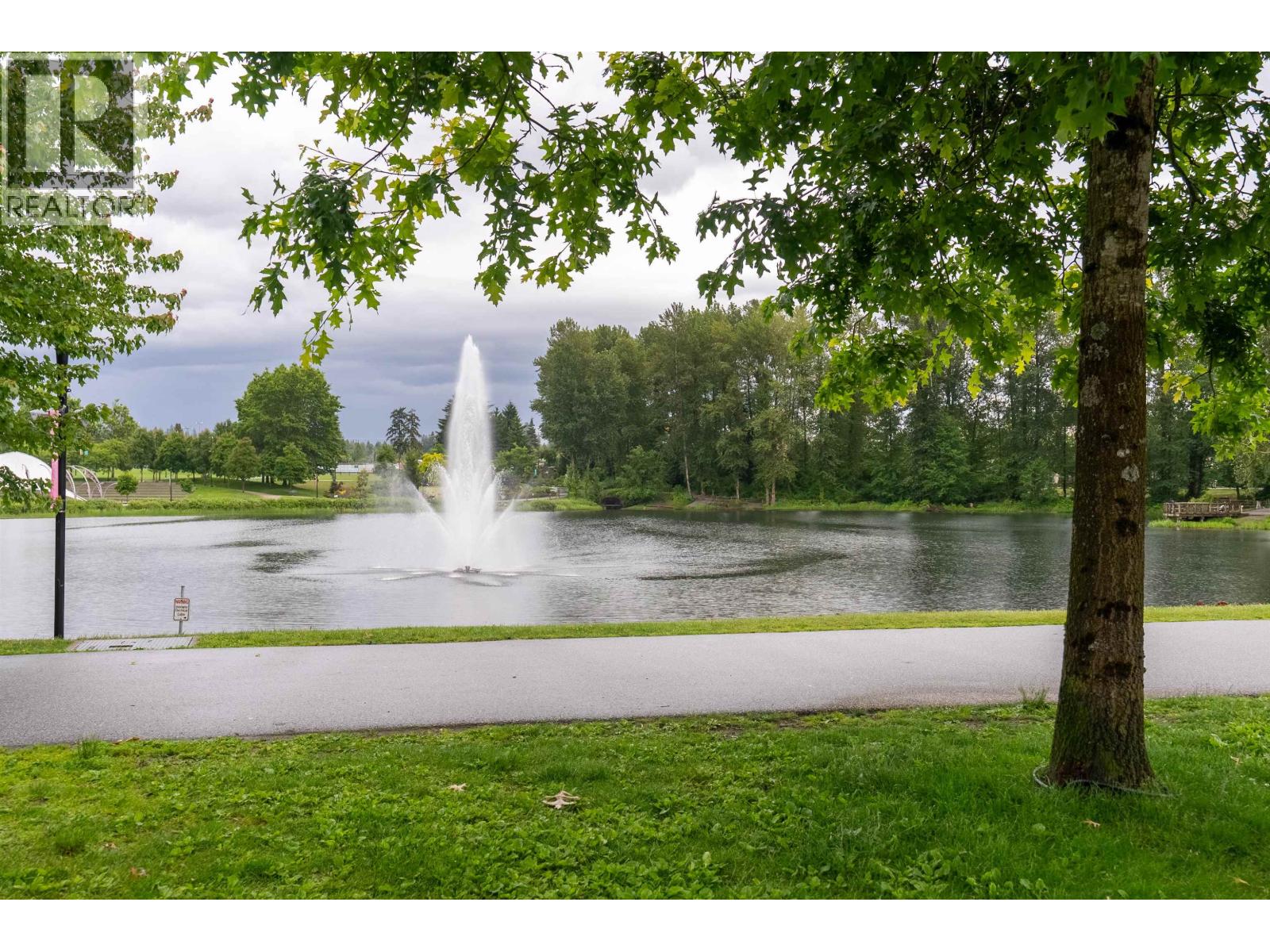 207 2985 Princess Crescent Property Photo 26