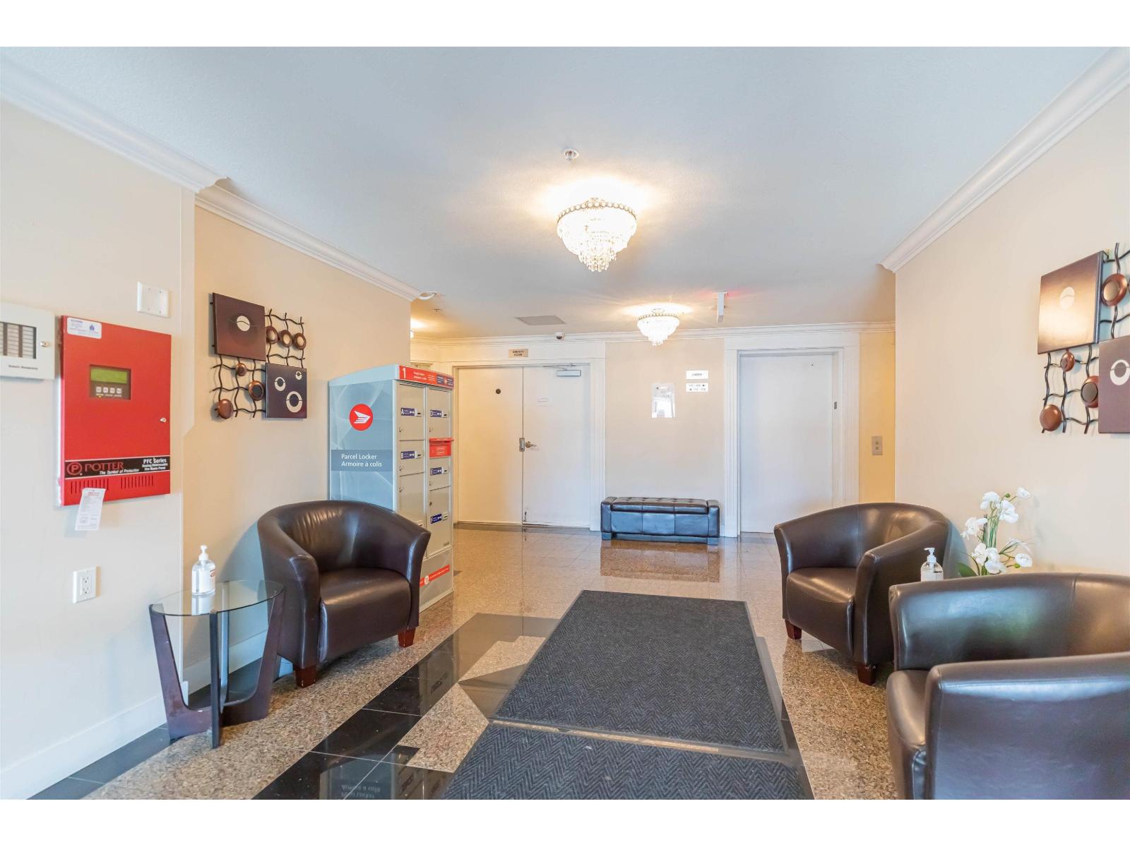 116 17769 57 Avenue Property Photo 6