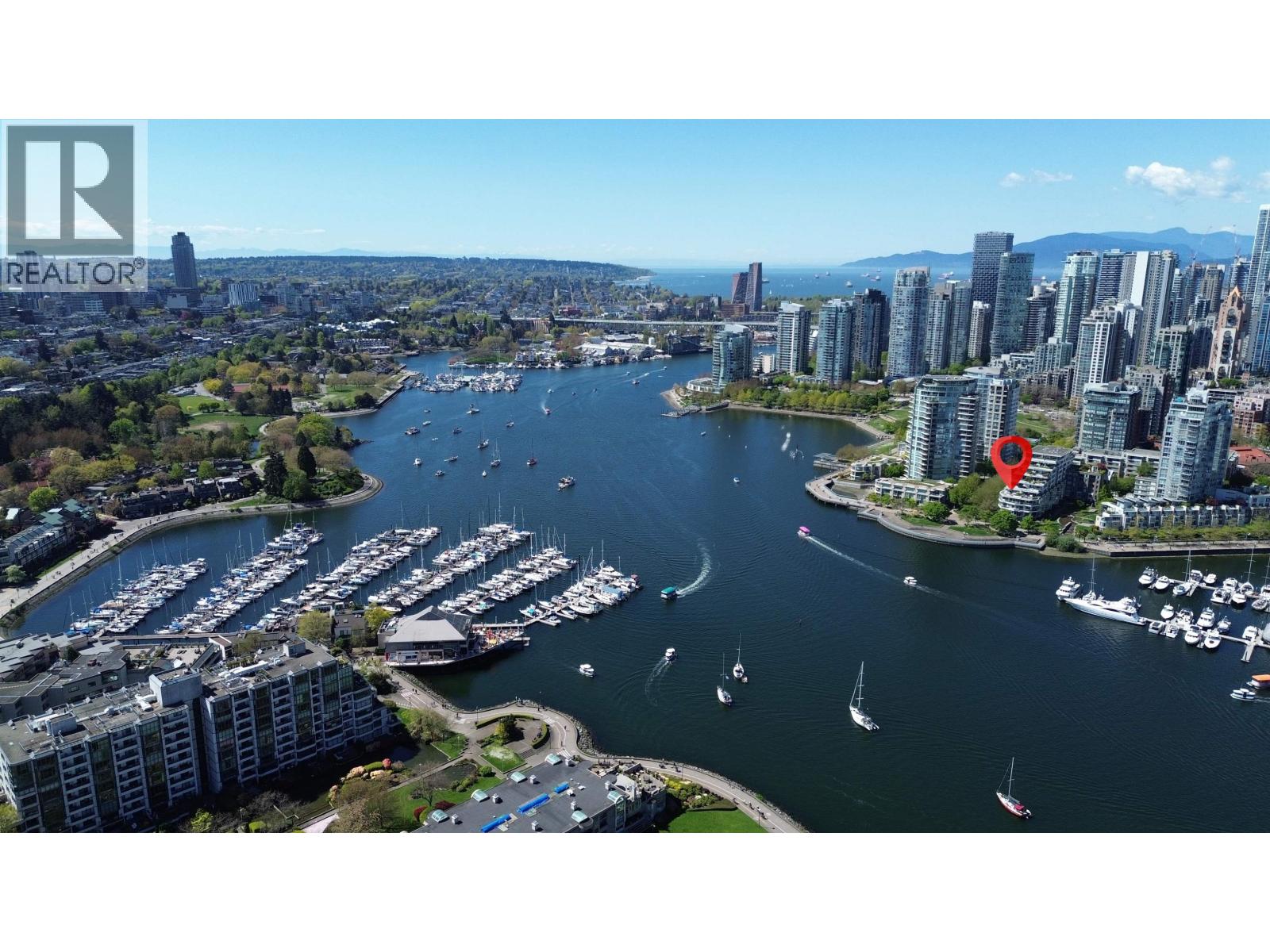 606 1288 Marinaside Crescent Property Photo 1