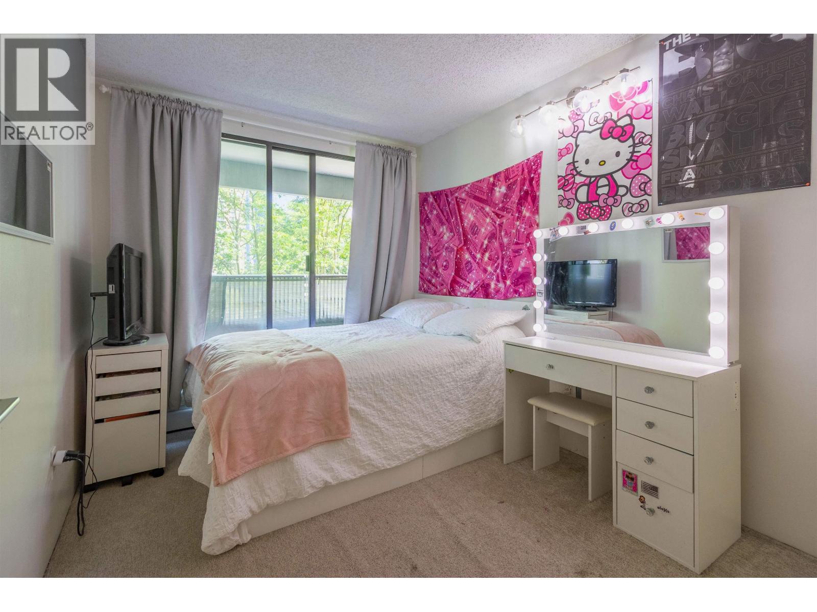 402 4134 Maywood Street Property Photo 15