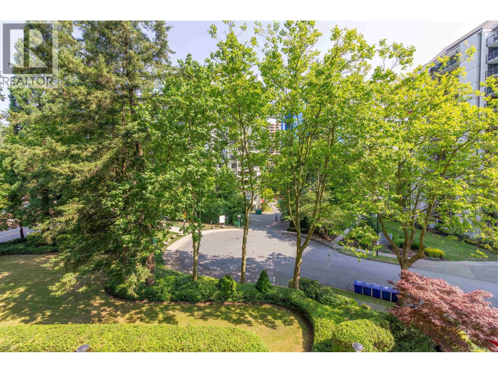 402 4134 Maywood Street Property Photo 25
