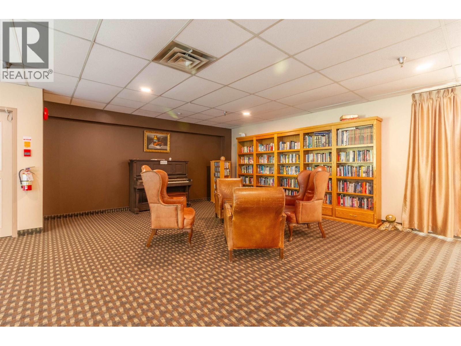 402 4134 Maywood Street Property Photo 29