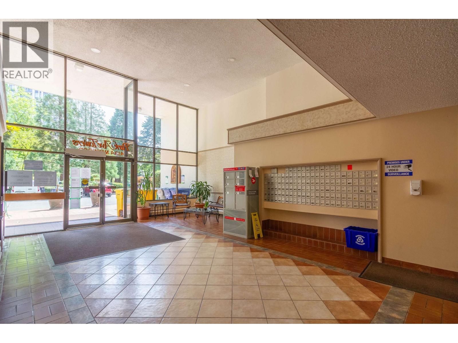 402 4134 Maywood Street Property Photo 38