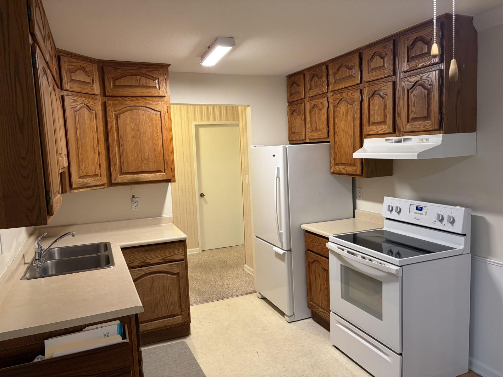 9175 Mary Street #105 Property Photo 6