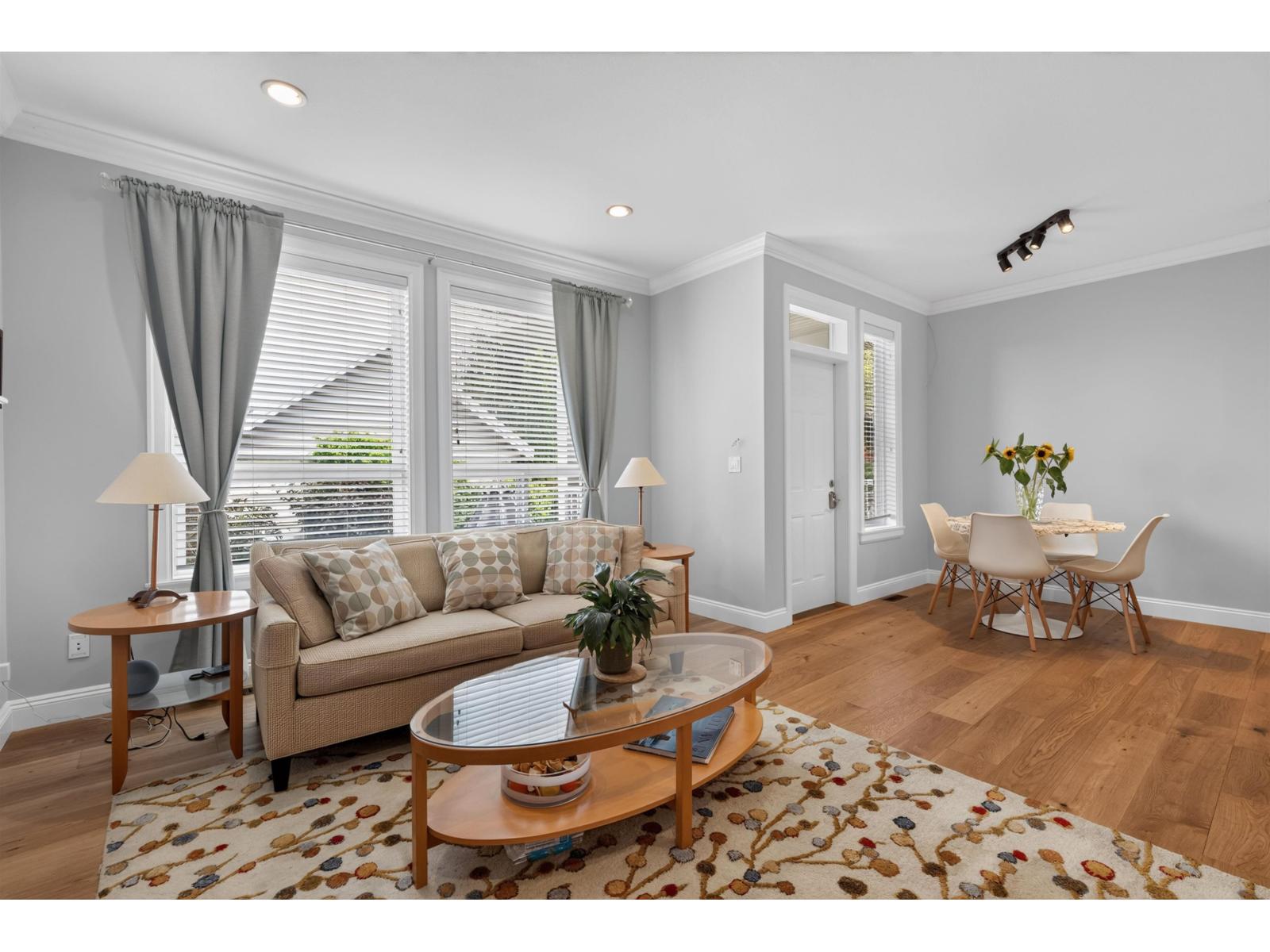 2914 152 Street Property Photo 18