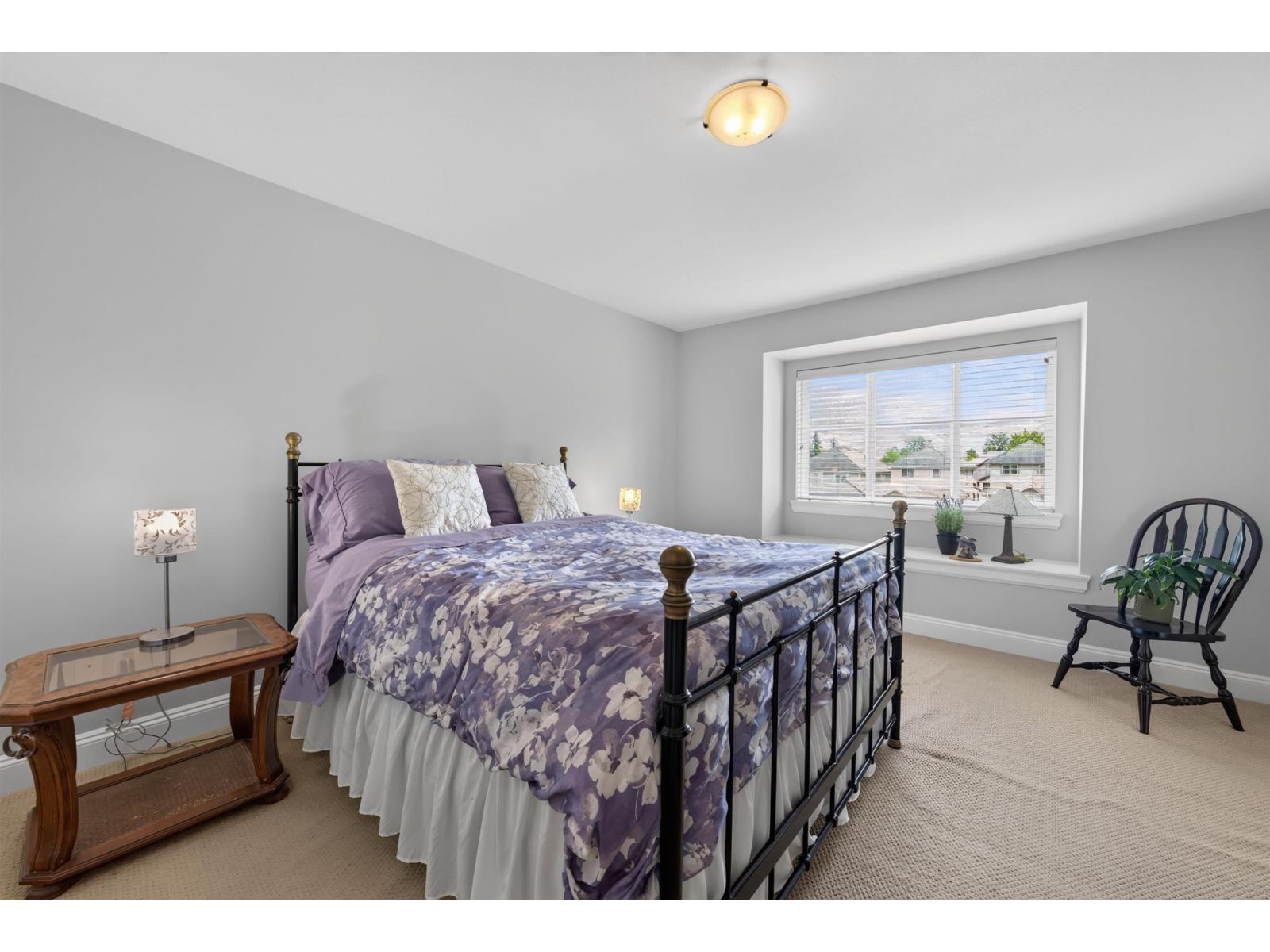 2914 152 Street Property Photo 21