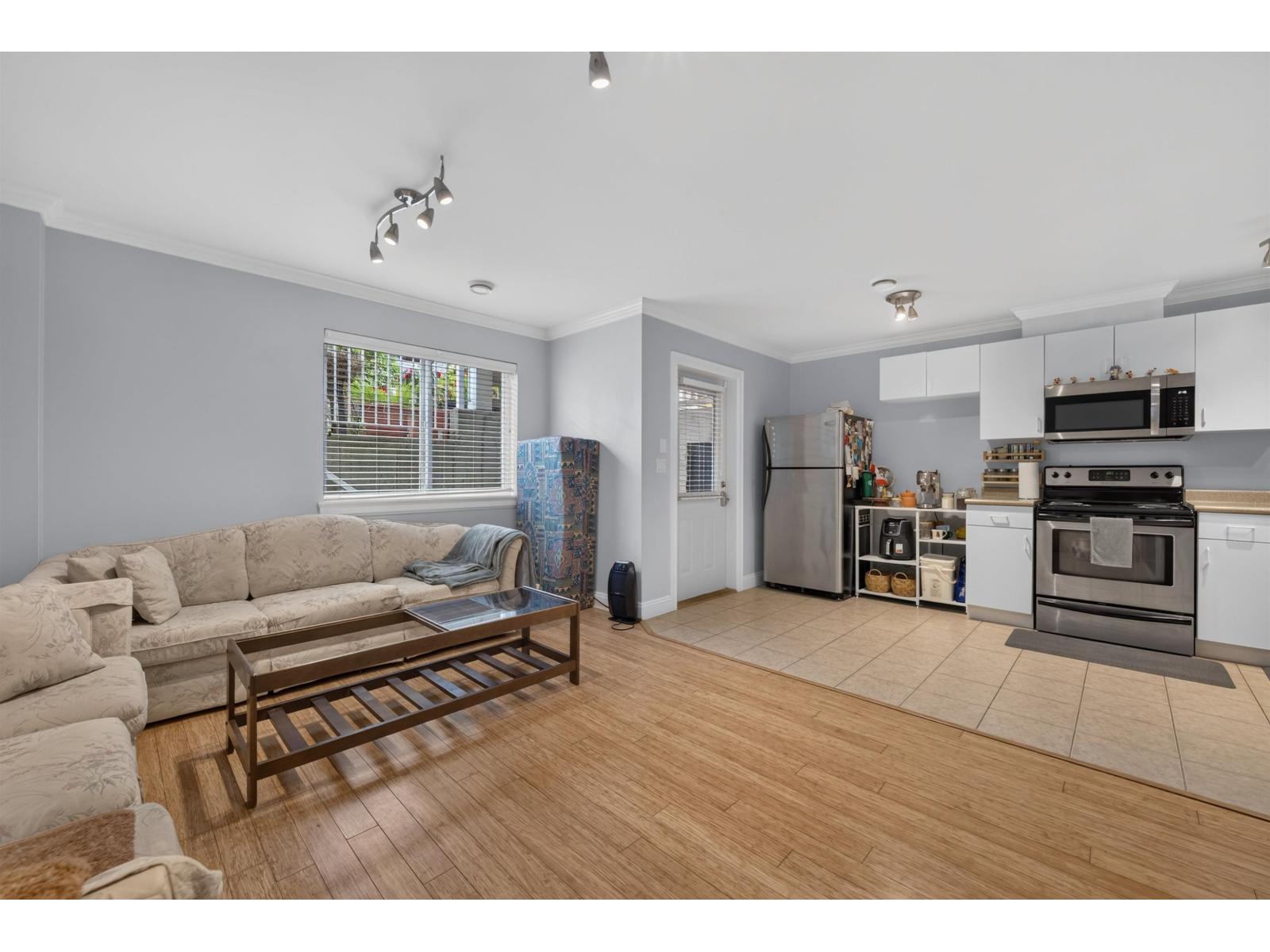 2914 152 Street Property Photo 30