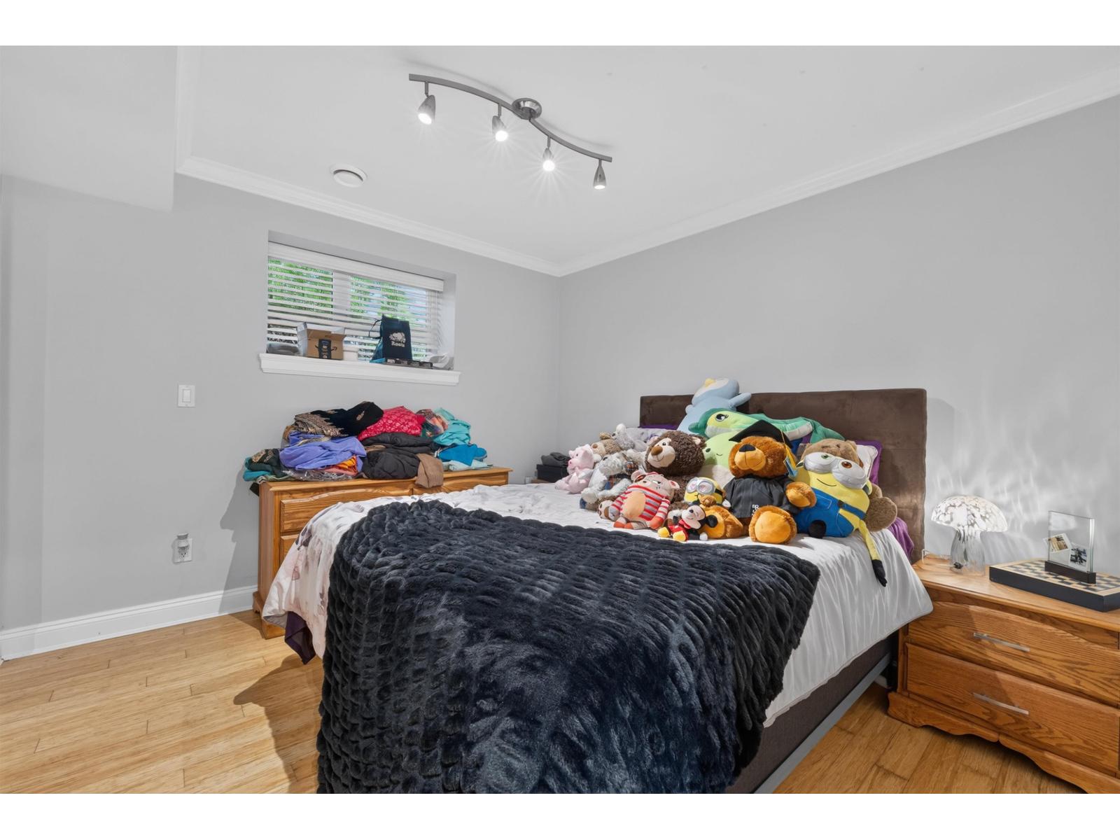 2914 152 Street Property Photo 33