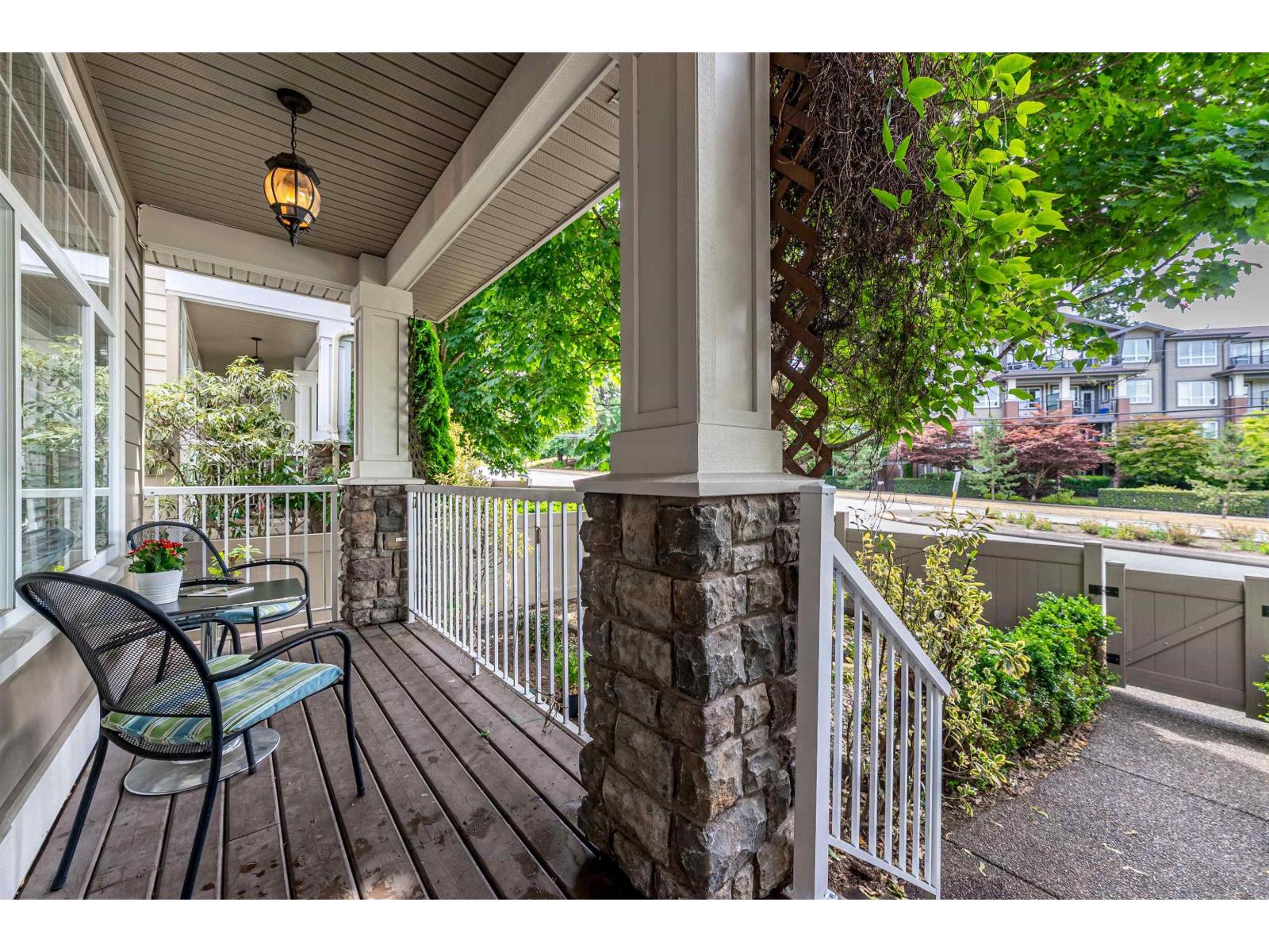 2914 152 Street Property Photo 38