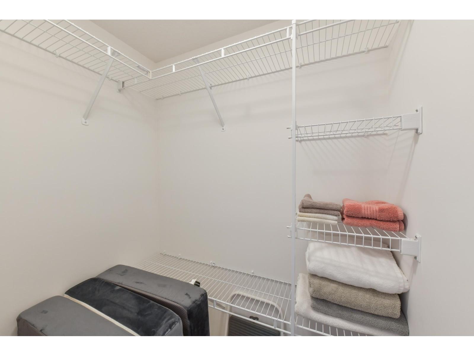 426 21009 56 Avenue Property Photo 14