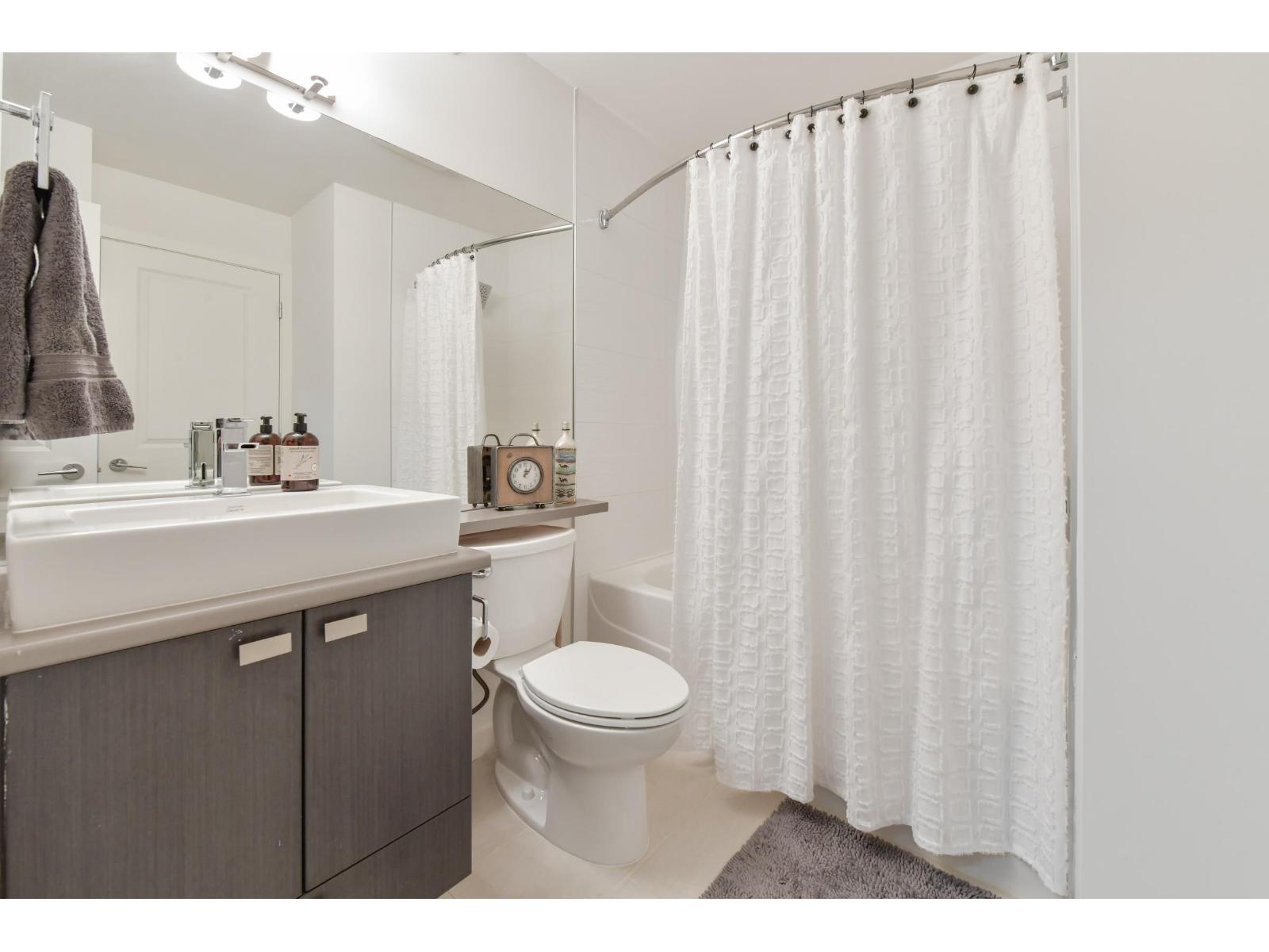 426 21009 56 Avenue Property Photo 19