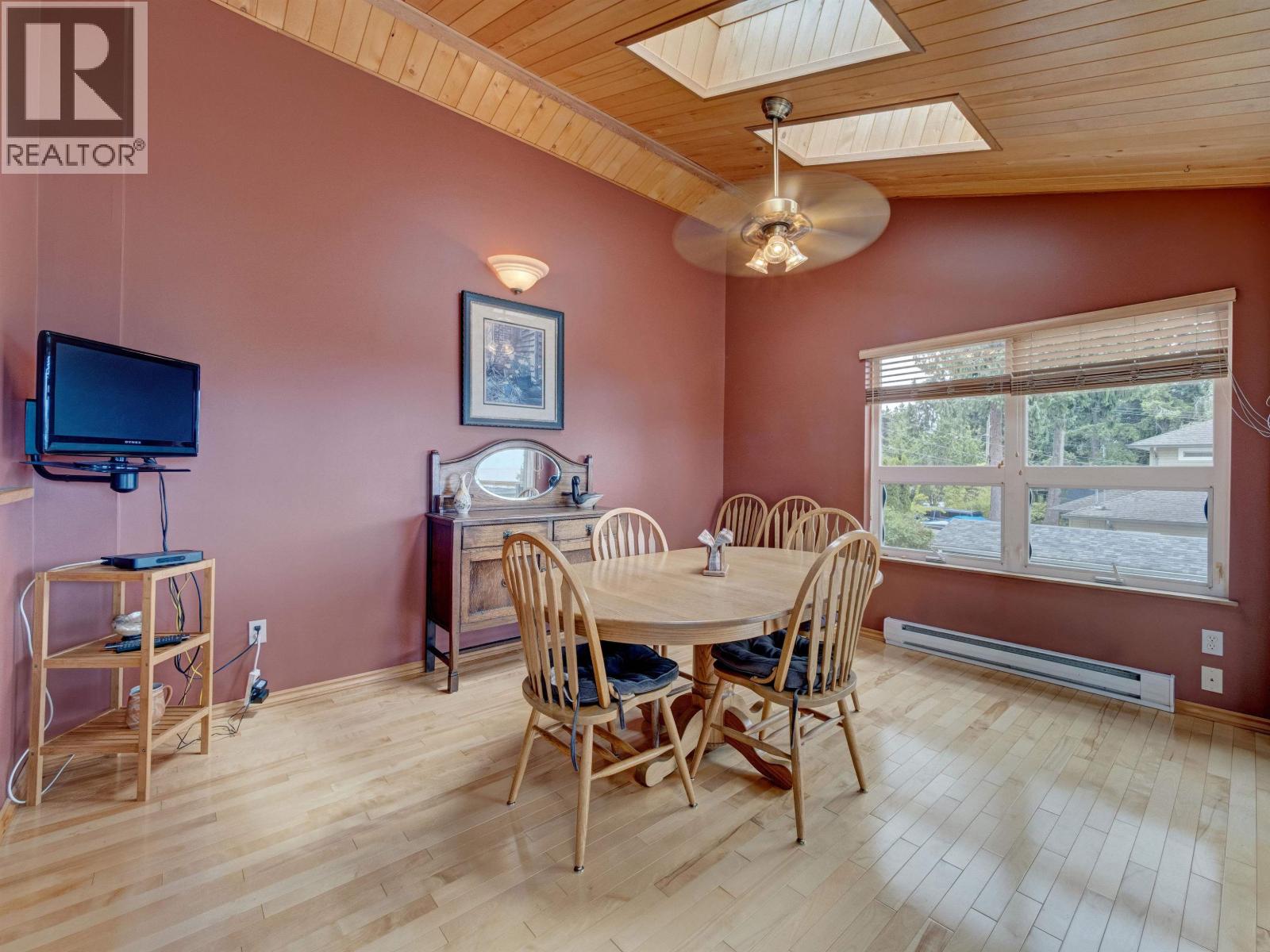 4717 Laurel Avenue Property Photo 15