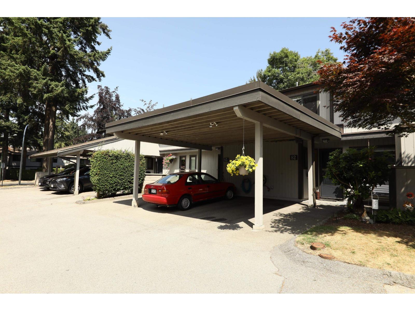82 6622 BAKER ROAD Property Photo 1