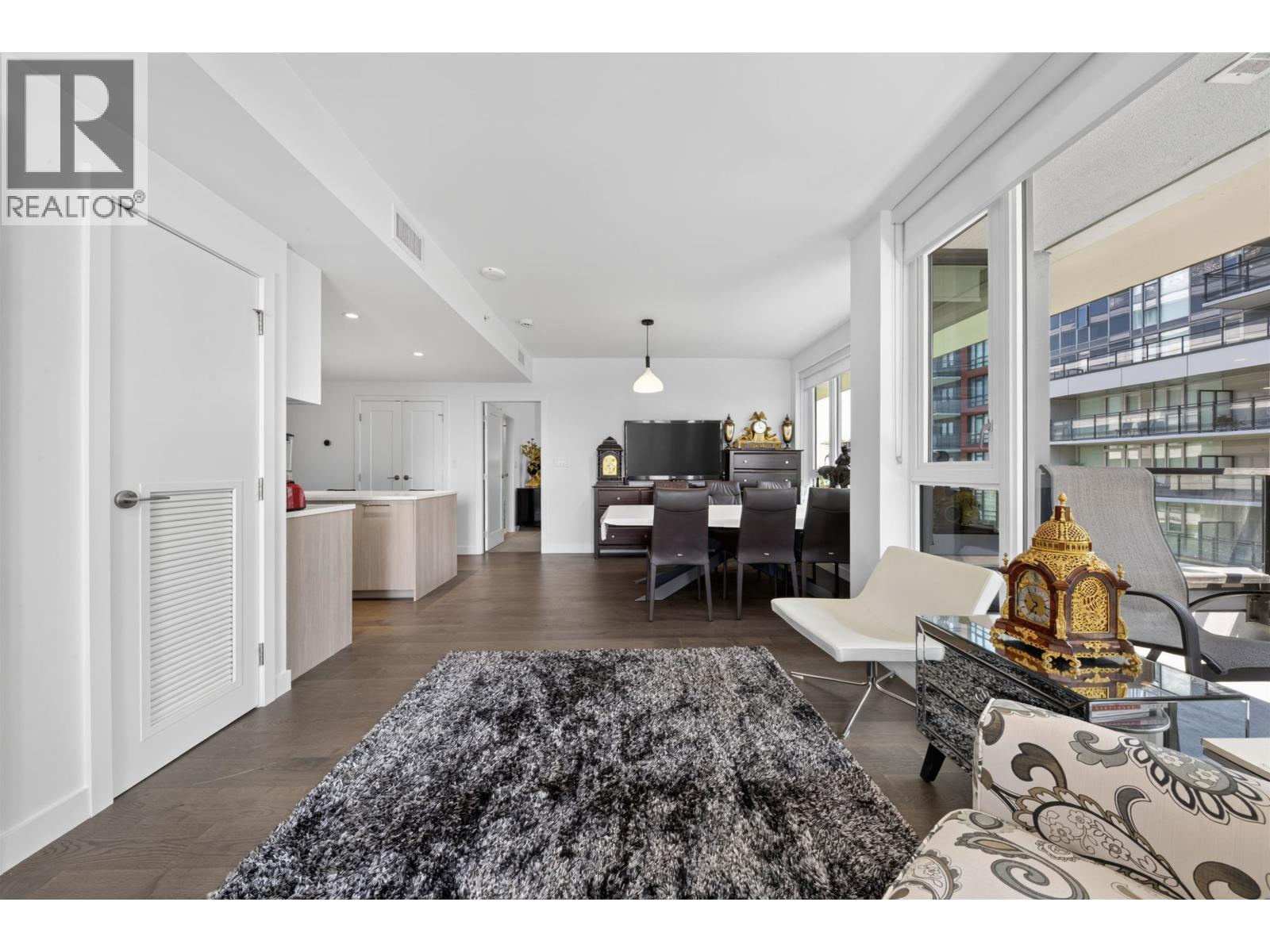 809 8160 Mcmyn Way Property Photo 18