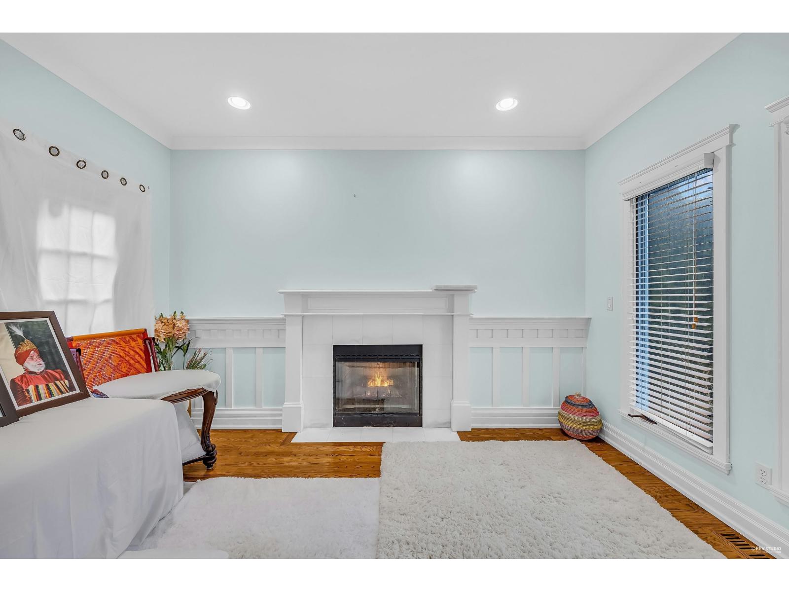 13371 21a Avenue Property Photo 10