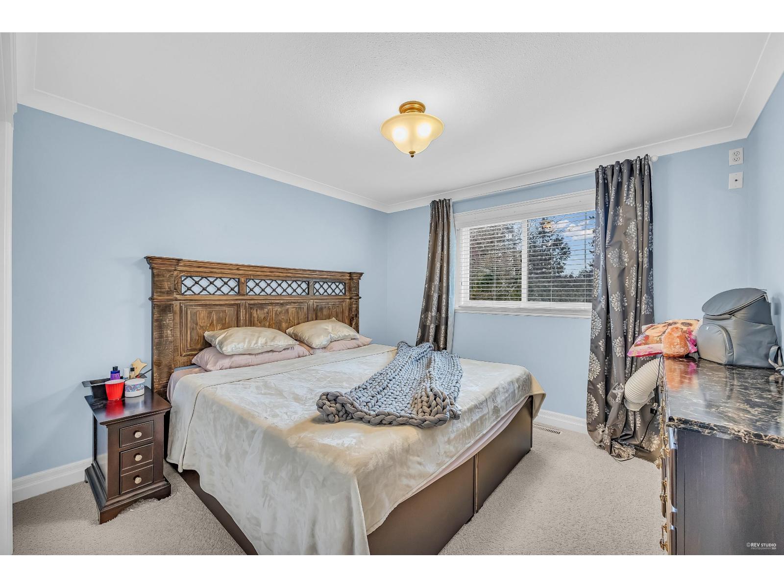 13371 21a Avenue Property Photo 21