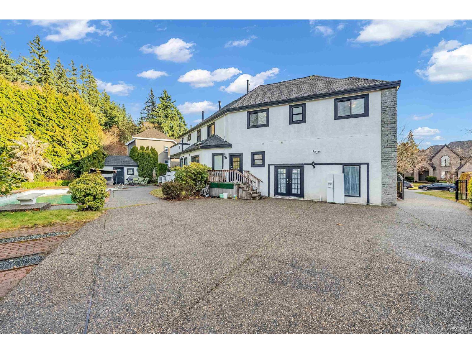 13371 21a Avenue Property Photo 36