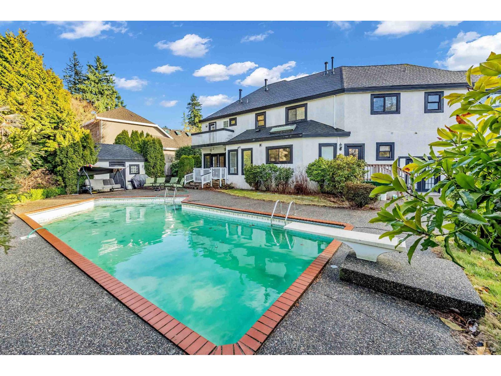 13371 21a Avenue Property Photo 38