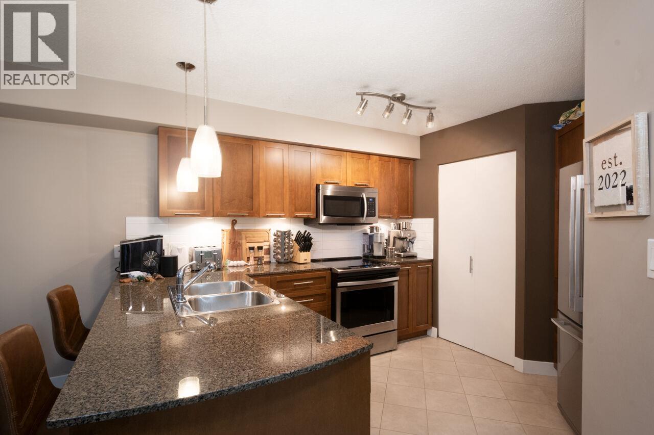 409 19677 Meadow Gardens Way Property Photo 12