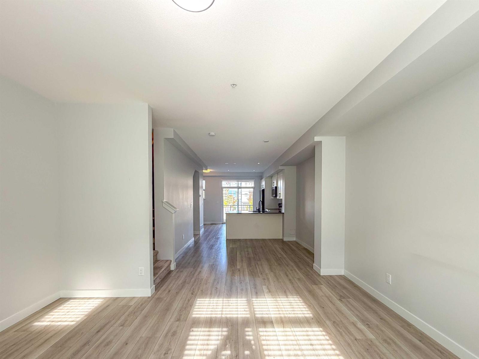 145 20180 84 Avenue Property Photo 11