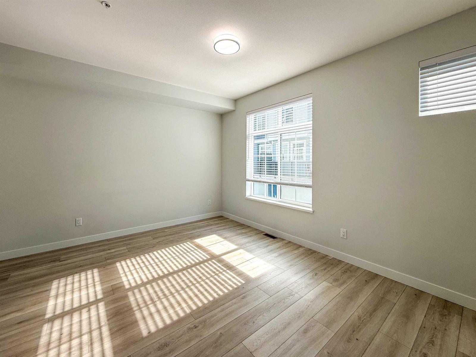 145 20180 84 Avenue Property Photo 15