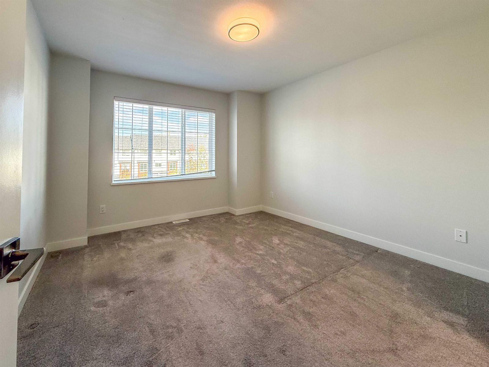 145 20180 84 Avenue Property Photo 16