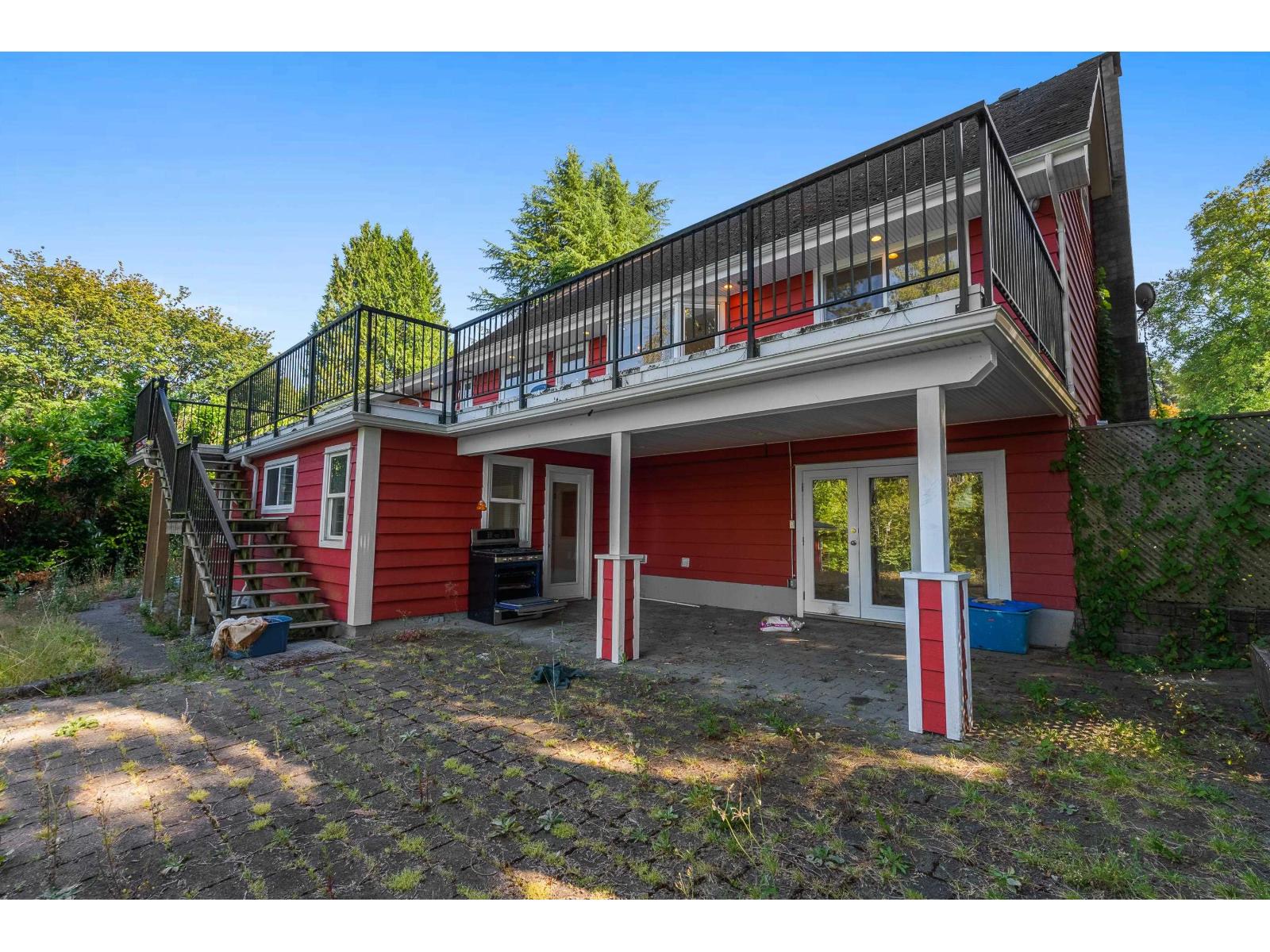 17311 Hillview Place Property Photo 34