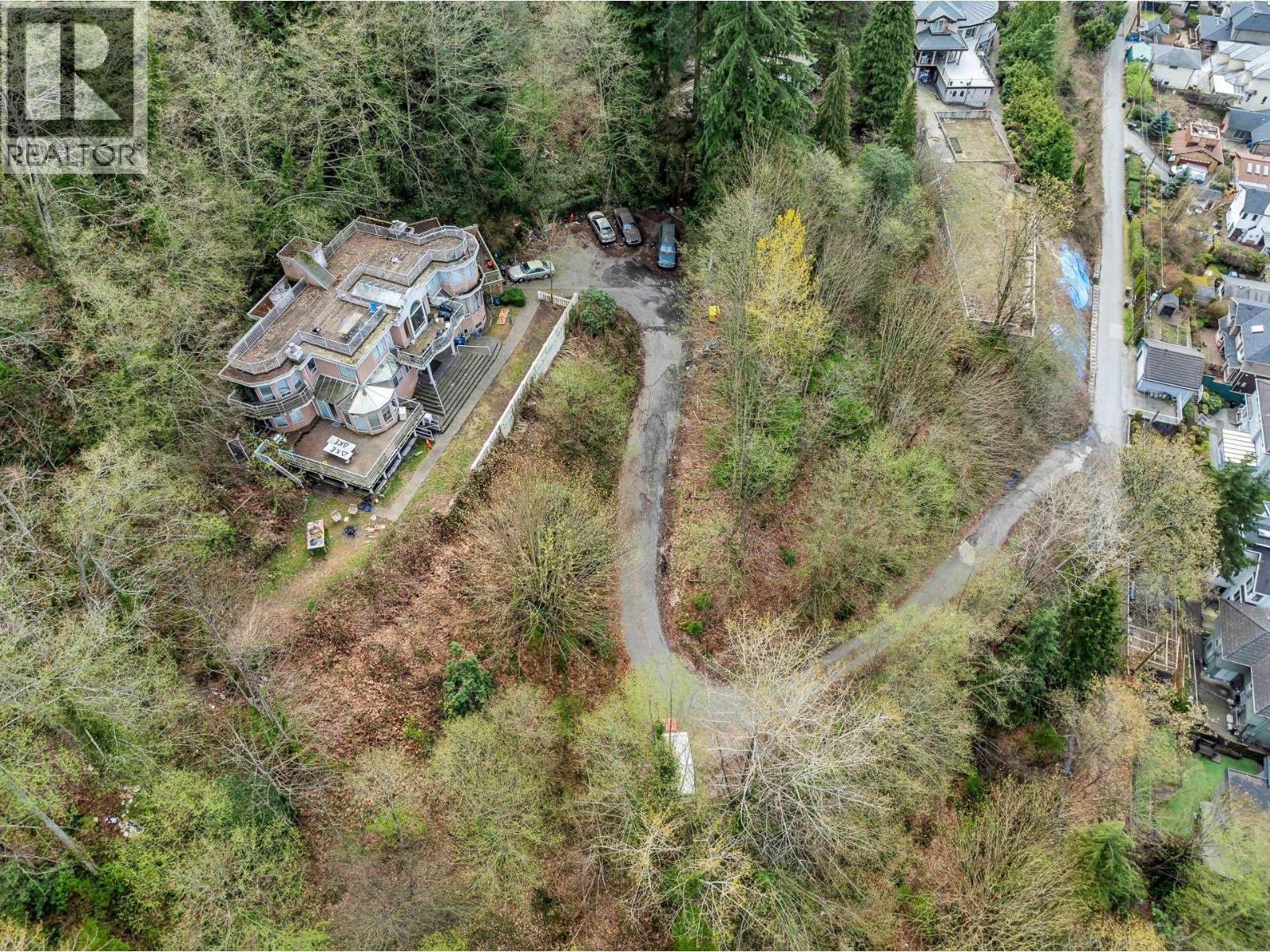 7235 Bayview Drive Property Photo 12