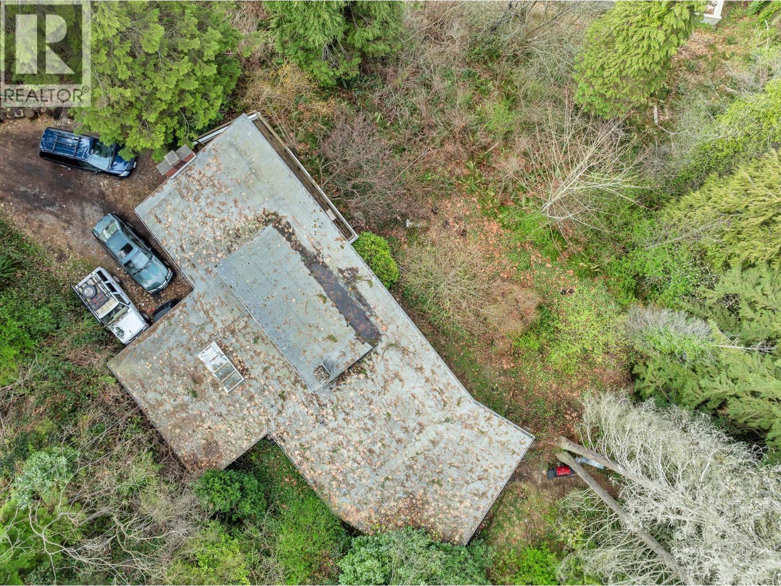 7356 Braeside Drive Property Photo 18