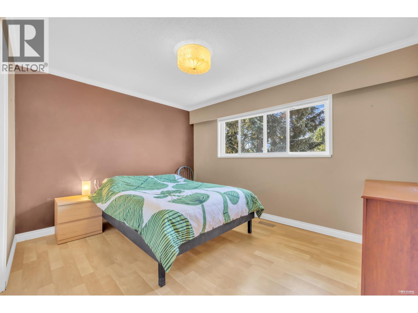 1749 Dorset Avenue Property Photo 14