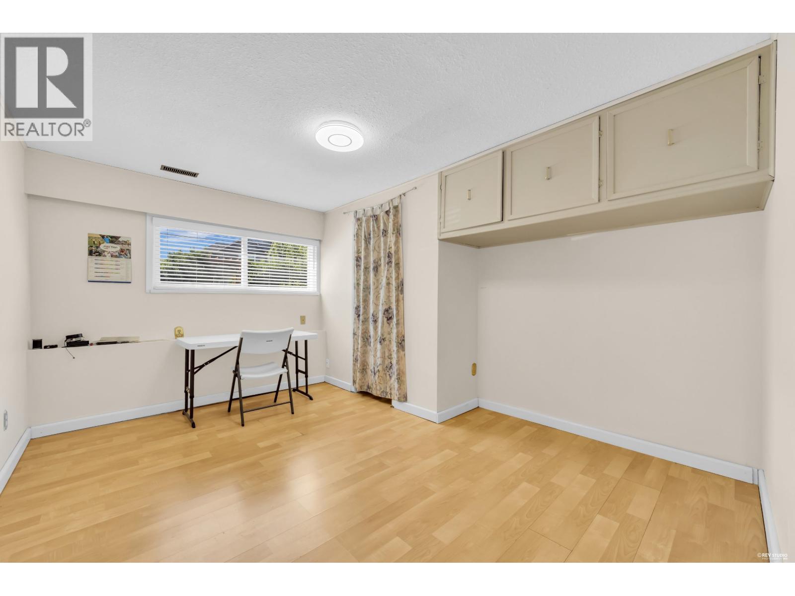 1749 Dorset Avenue Property Photo 24