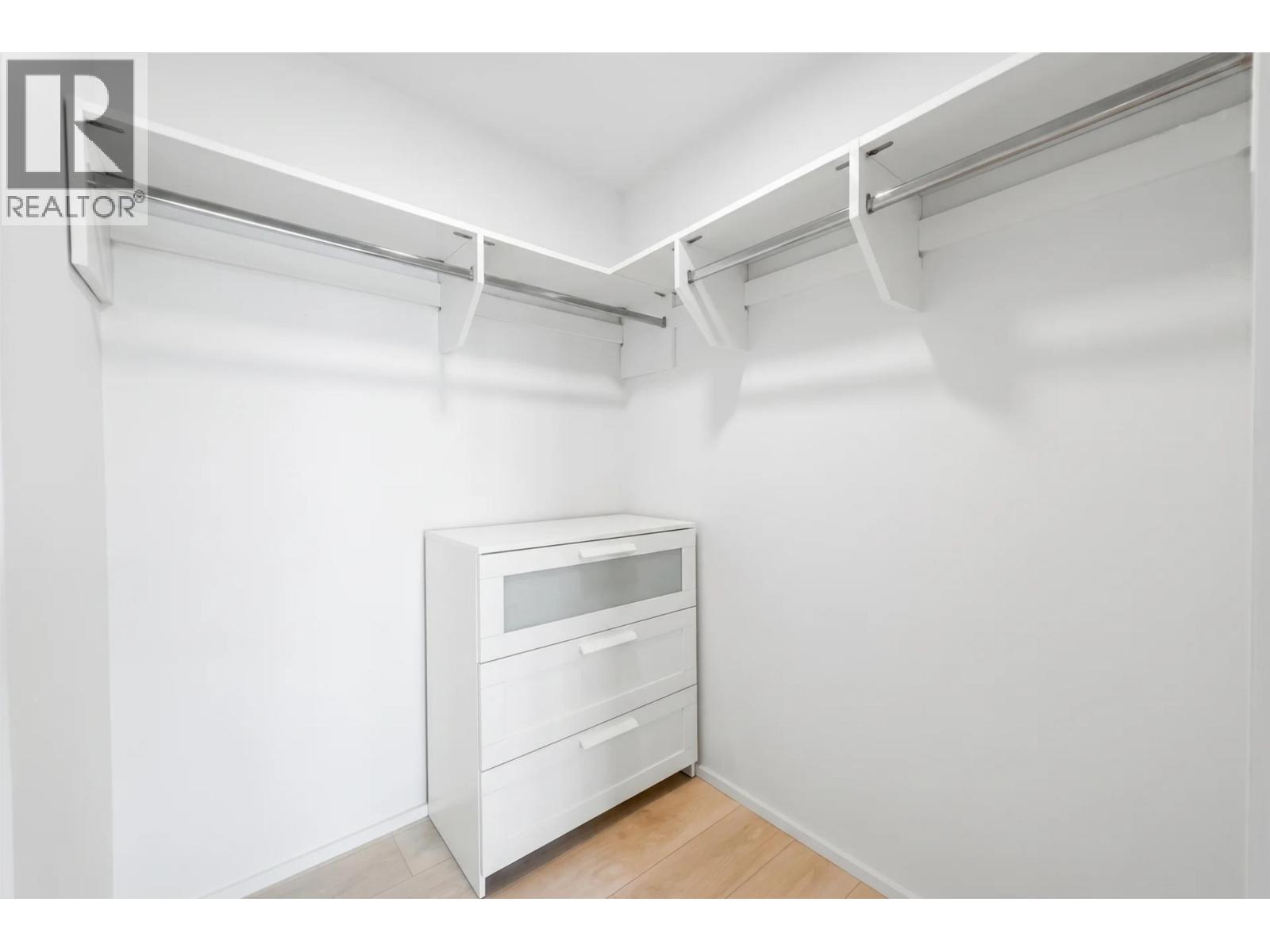 1110 3809 Evergreen Place Property Photo 12