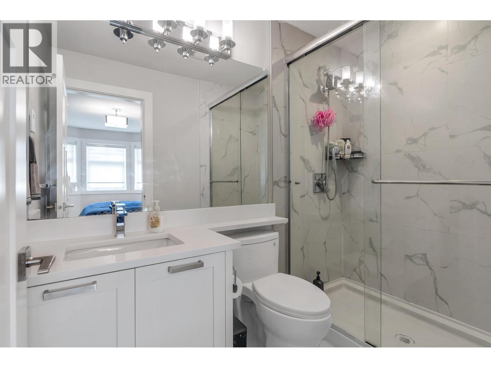 21 189 Wood Street Property Photo 6