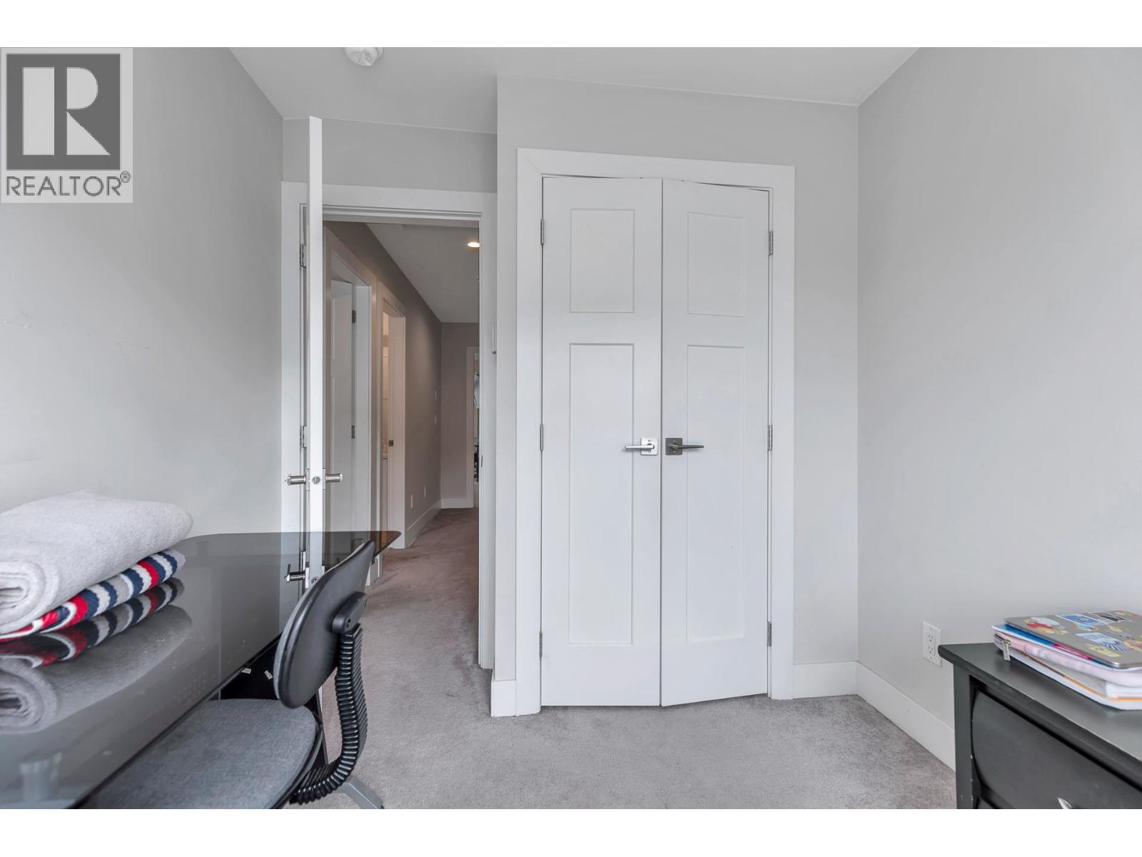 21 189 Wood Street Property Photo 14