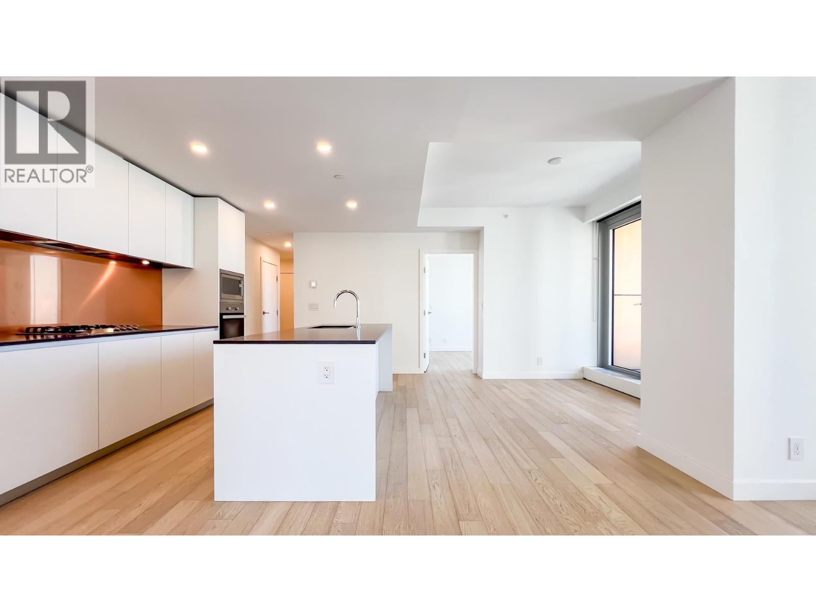 3007 1480 Howe Street Property Photo 5