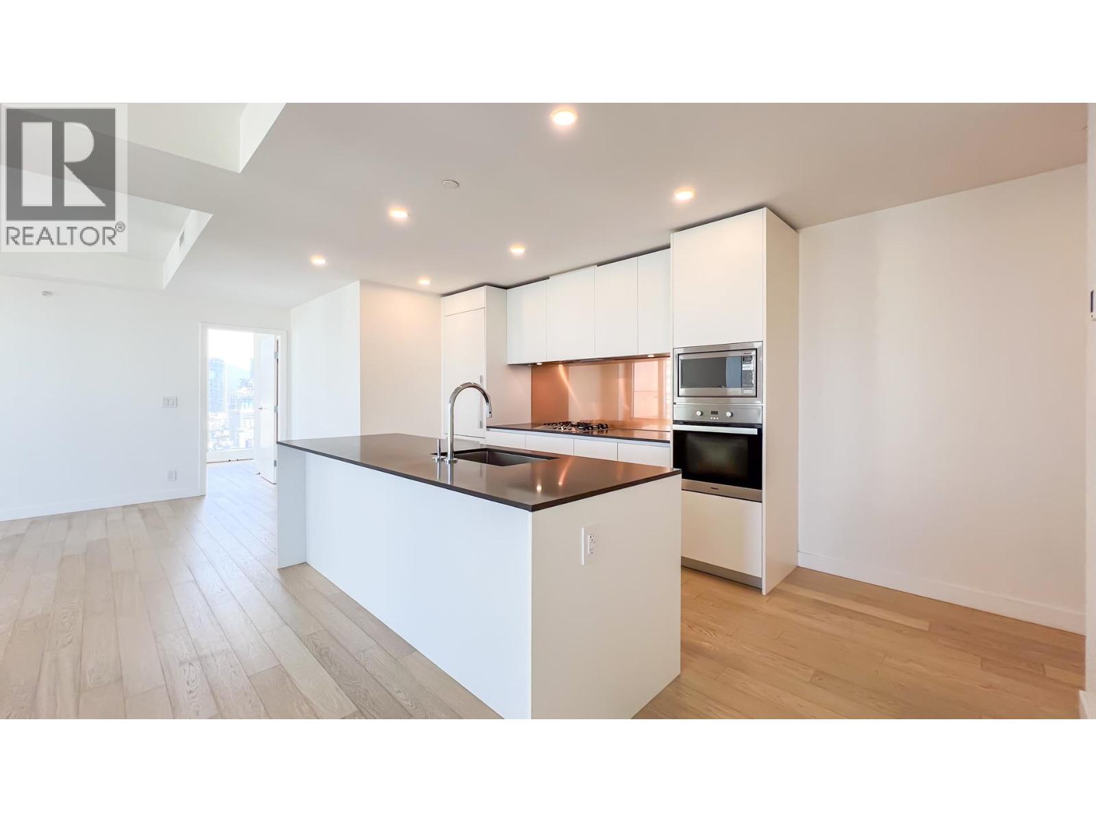 3007 1480 Howe Street Property Photo 6