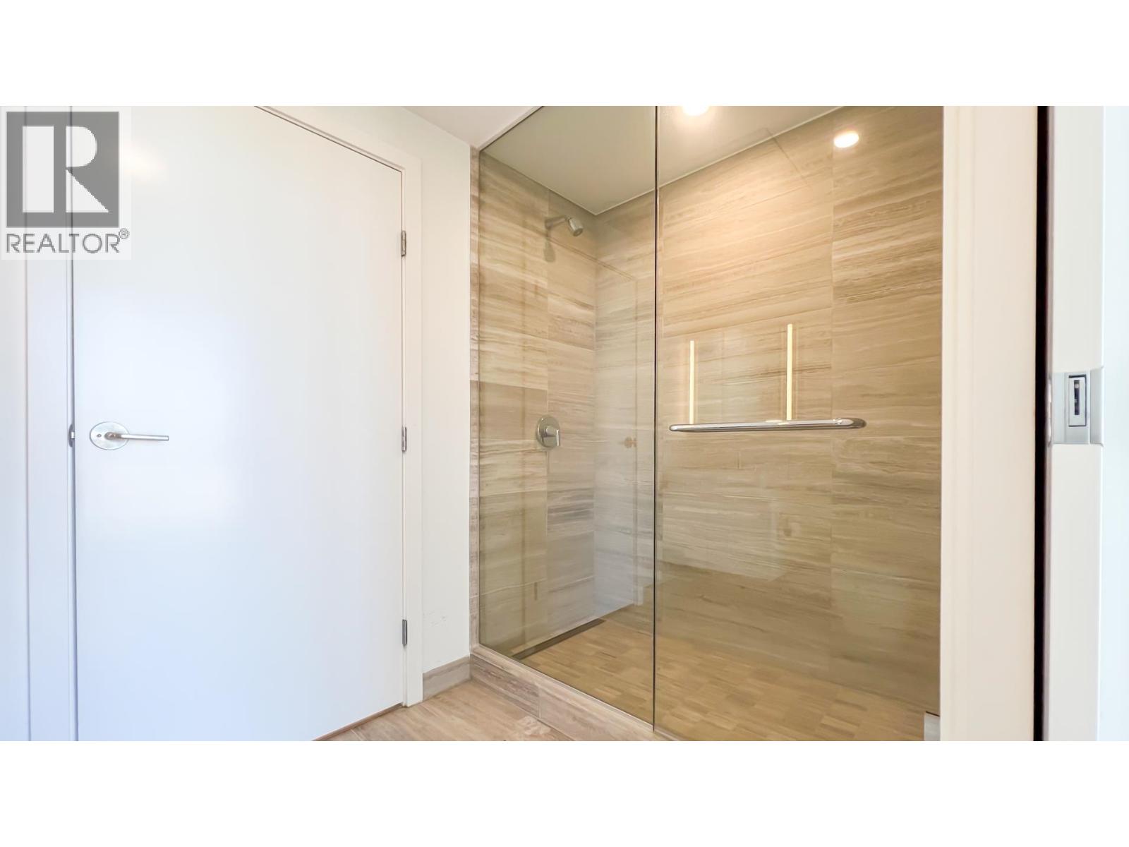 3007 1480 Howe Street Property Photo 14
