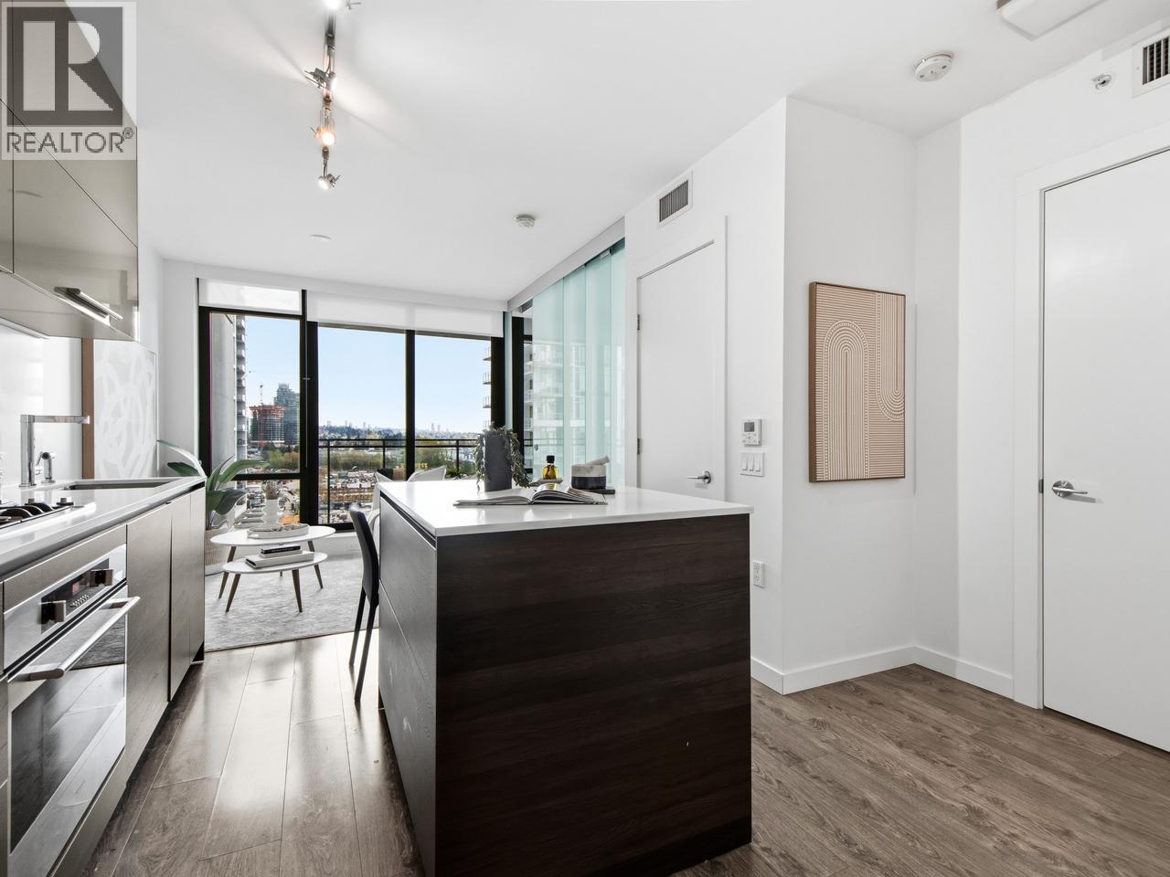 1002 2378 Alpha Property Photo 3