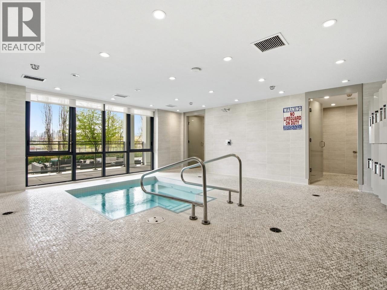 1002 2378 Alpha Property Photo 17