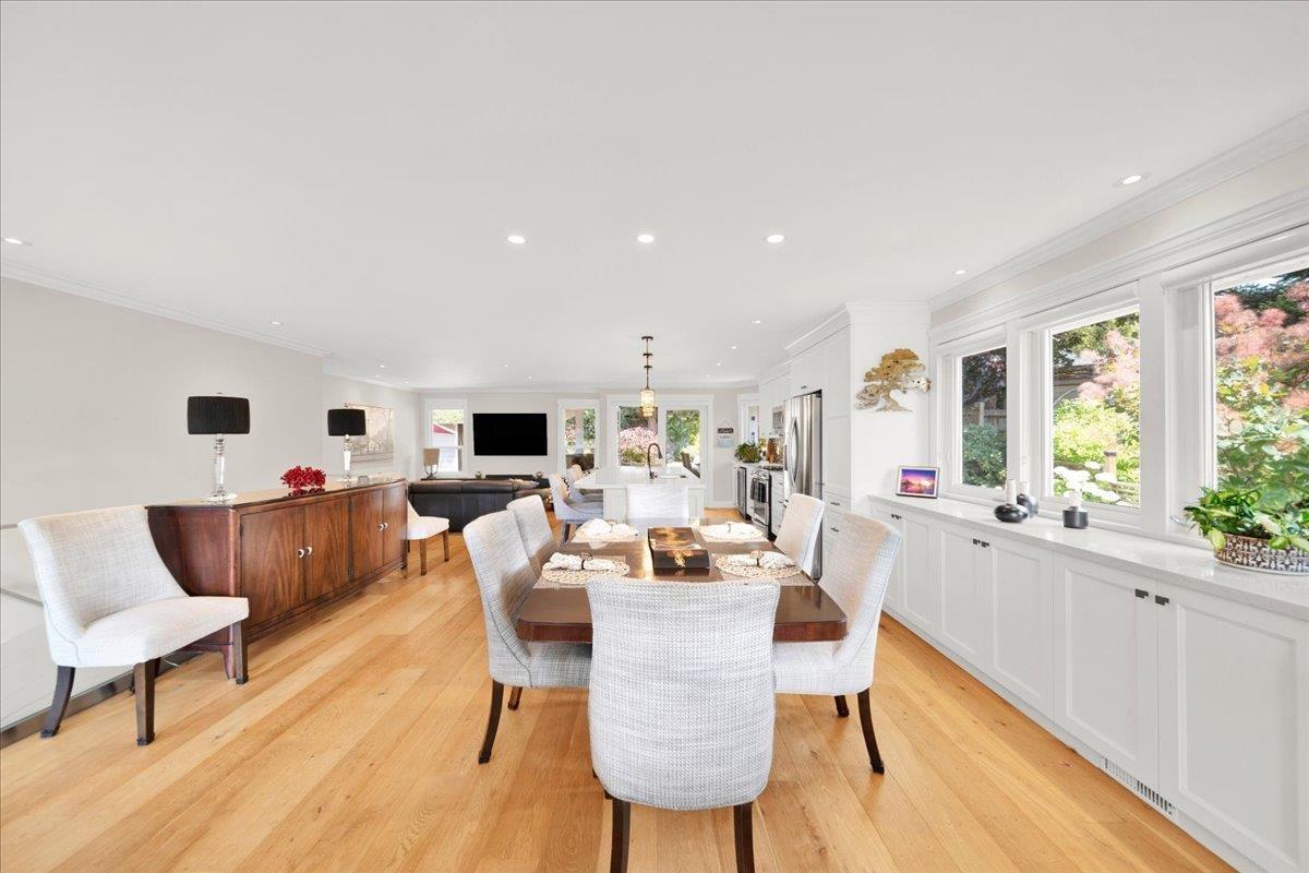 16063 8 Avenue Property Photo 10