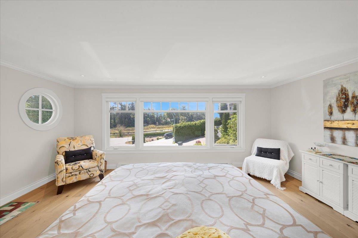 16063 8 Avenue Property Photo 15