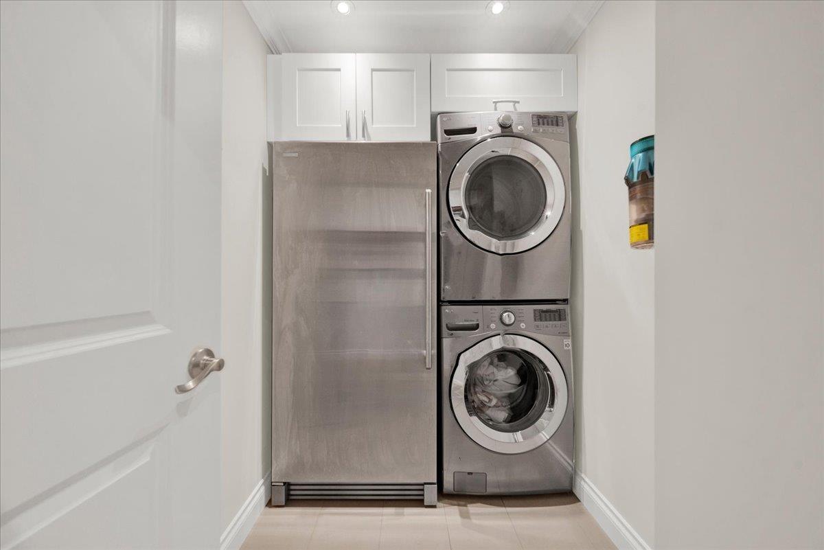 16063 8 Avenue Property Photo 30