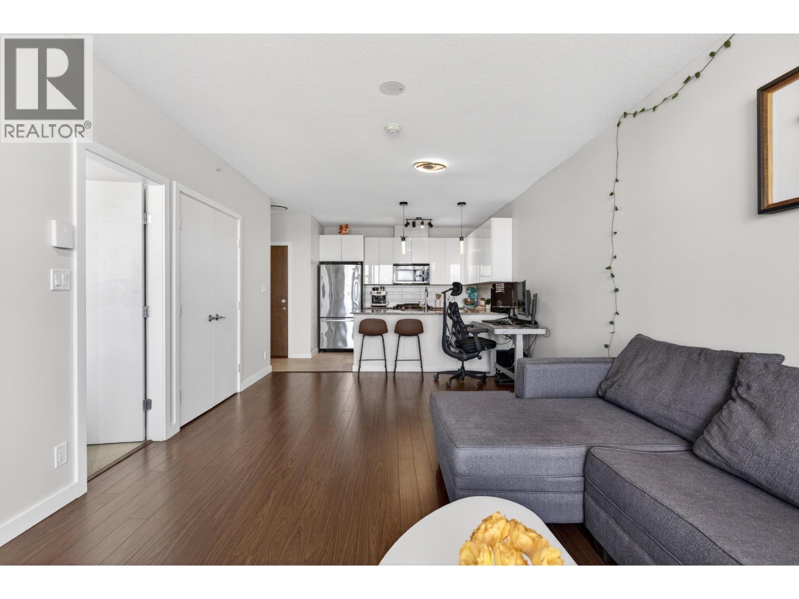1601 280 Ross Drive Property Photo 13