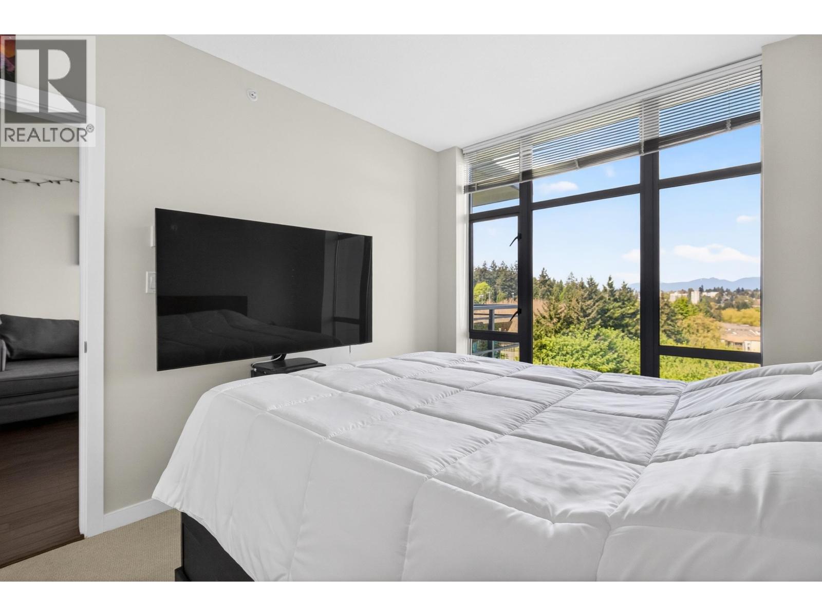 1601 280 Ross Drive Property Photo 18