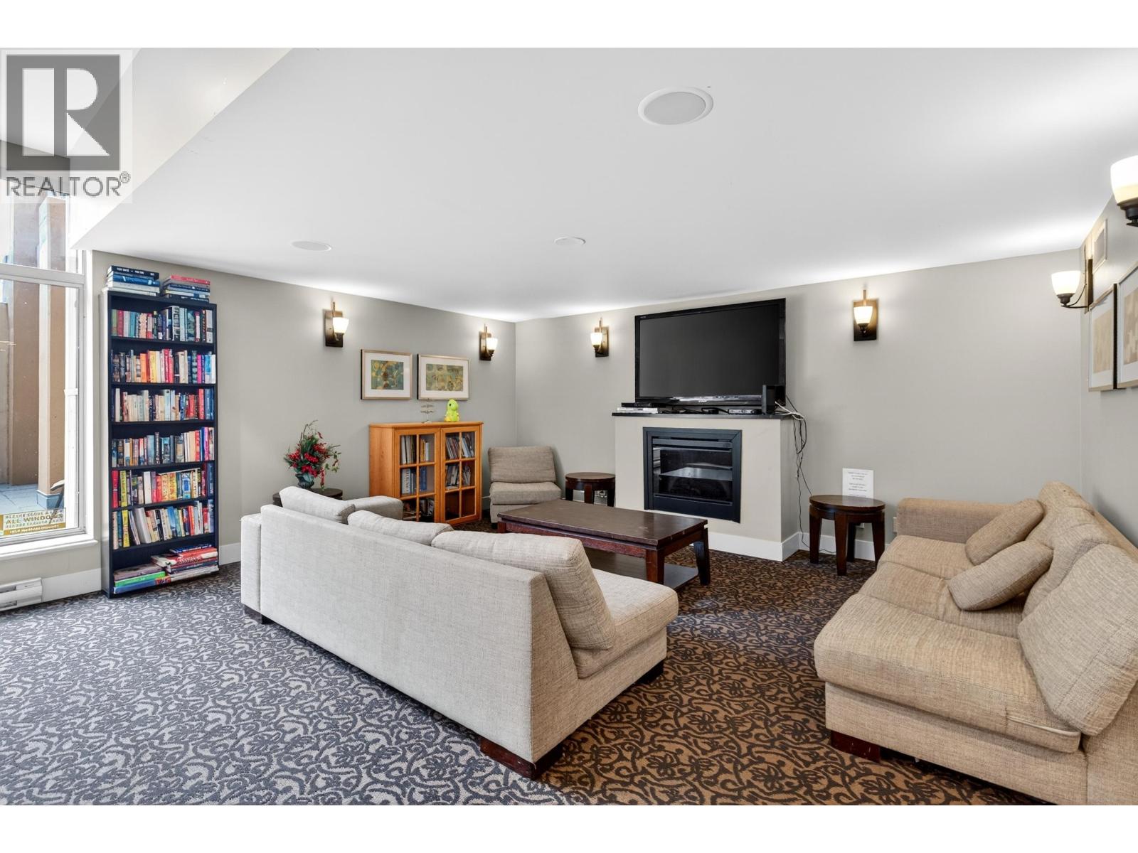 1601 280 Ross Drive Property Photo 31