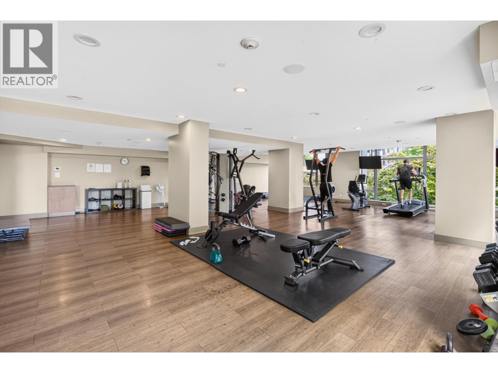 1601 280 Ross Drive Property Photo 32