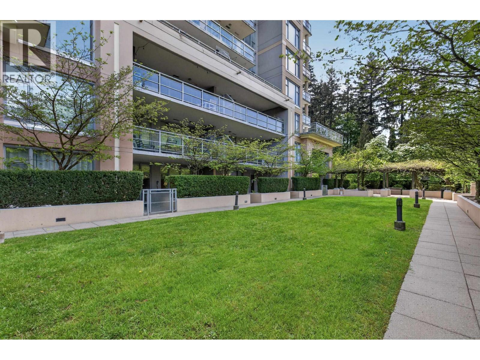 1601 280 Ross Drive Property Photo 34