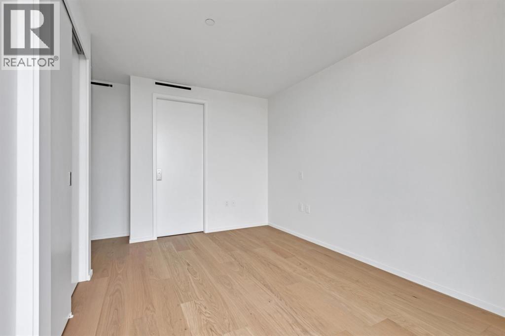 220x 1568 Alberni Street Property Photo 9