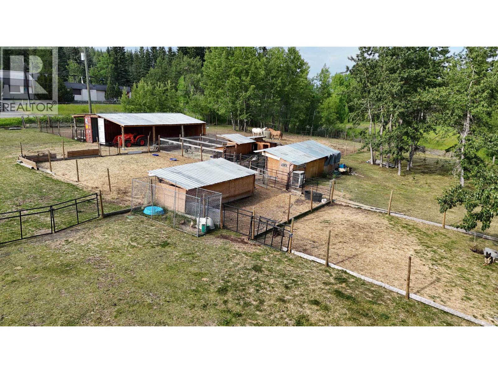 7566 Bridge Lake Business Route Property Photo 4
